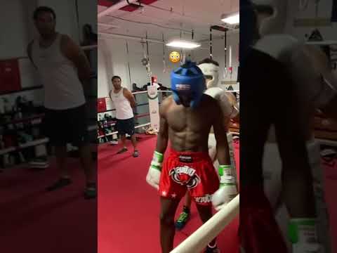 Grown Bully Gets Taught A Lesson By A 16 Year Old | Hard Amateur Fight | AMC BOXING GYM (PART 1)