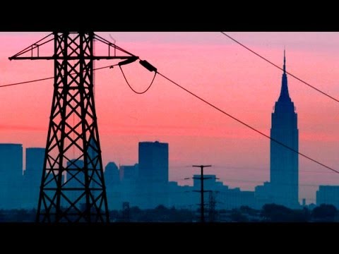 Blackout: The Power Outage That Left 50 Million W/o Electricity | Retro Report | The New York Times